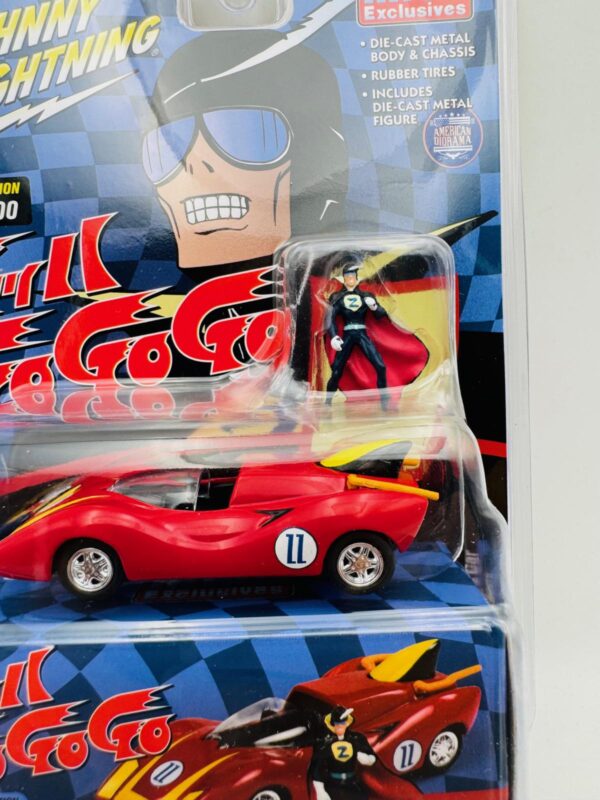 JOHNNY LIGHTNING 1:64 CAPTAIN TERRORS CAR - Imagen 2