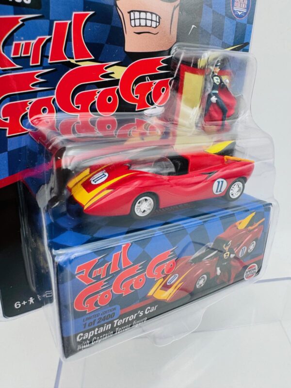 JOHNNY LIGHTNING 1:64 CAPTAIN TERRORS CAR - Imagen 3