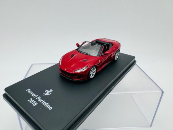 OEM 1:64 FERRARI PORTOFINO 2018 - Imagen 2