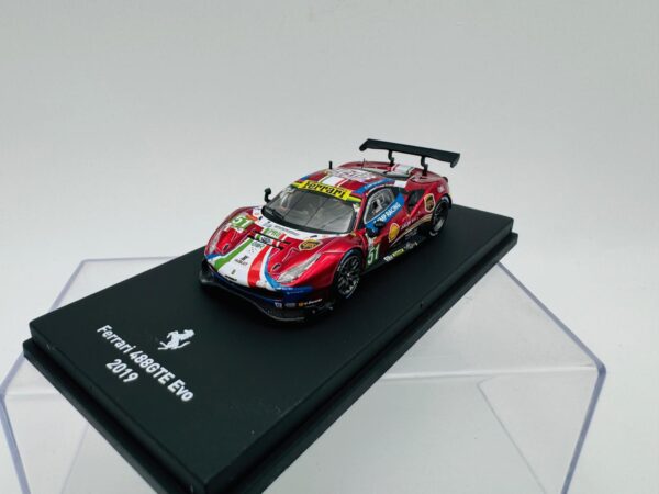 OEM 1:64 FERRARI 488 GTE EVO 2019 - Imagen 2