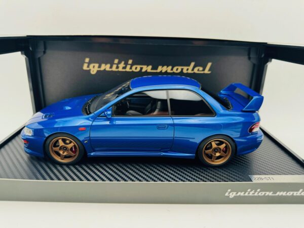 IGNITION MODEL 1:18 SUBARU IMPREZA 22B-STI VERSION BLUE