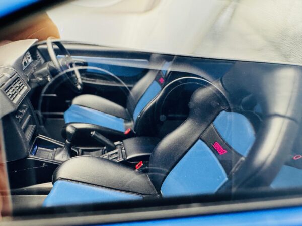 IGNITION MODEL 1:18 SUBARU IMPREZA 22B-STI VERSION BLUE - Imagen 4