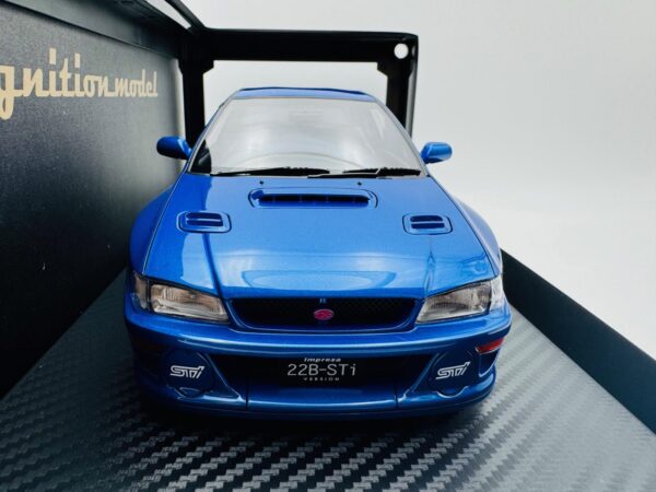 IGNITION MODEL 1:18 SUBARU IMPREZA 22B-STI VERSION BLUE - Imagen 5