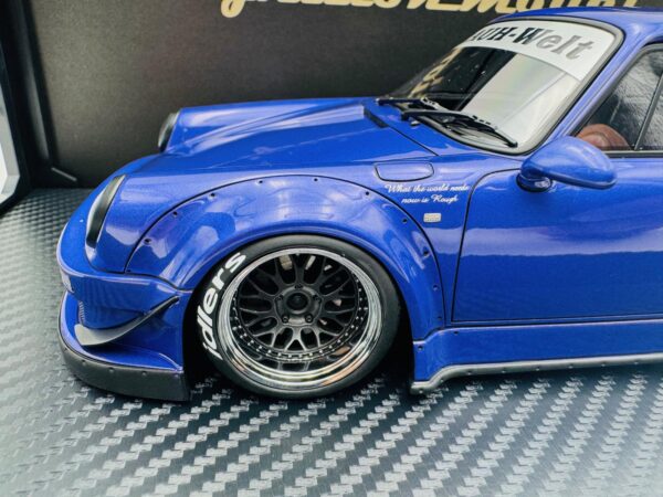 IGNITION MODEL 1:18 PORSCHE RWB 930 PURPLE - Imagen 3