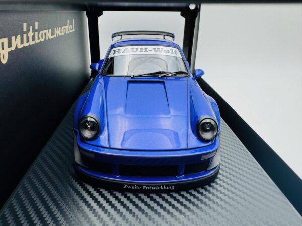 IGNITION MODEL 1:18 PORSCHE RWB 930 PURPLE - Imagen 5