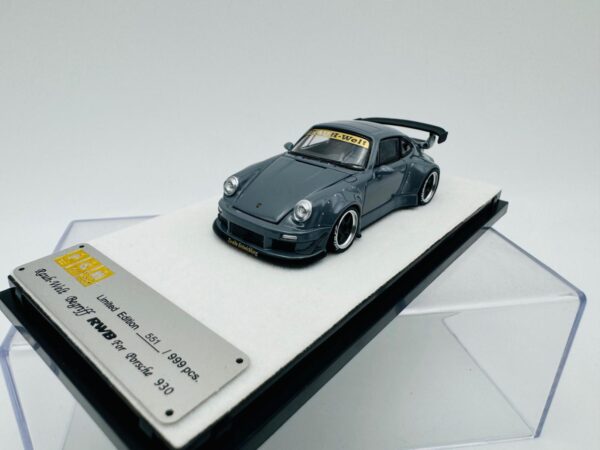 PGM 1:64 PORSCHE RWB 930 CEMENT GREY - Imagen 4