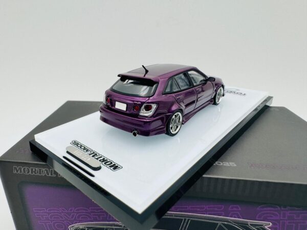 MORTAL 1:64 TOYOTA ALTEZZA GITA MODIFIED PEARL PURPLE - Imagen 4