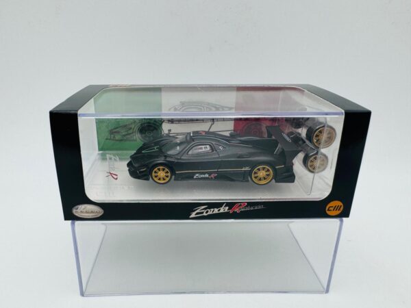 CM MODEL 1:64 PAGANI ZONDA REVOLUTION DRYCARBON
