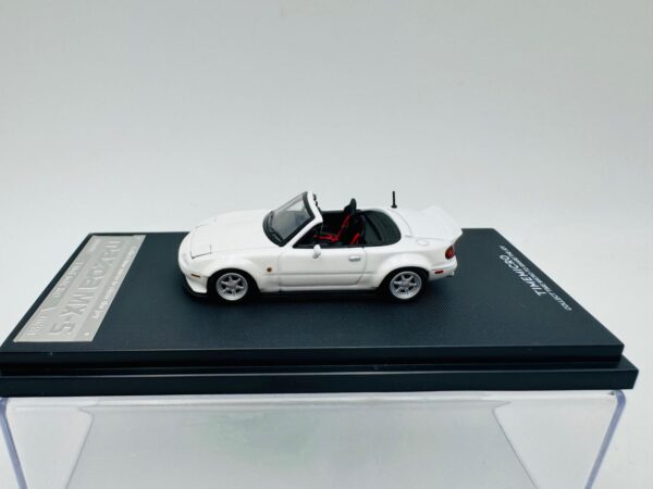 TIME MODEL 1:64 MAZDA MX5 WHITE - Imagen 2