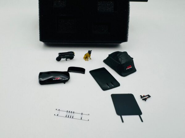 FINDCLASSIC 1:64 HONDA NSXTRA BY CHRIS CUT ADVAN - Imagen 3