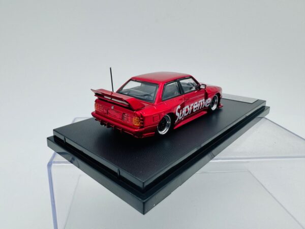 STREET WEAPON 1:64 BMW M3 E30 SUPREME - Imagen 4