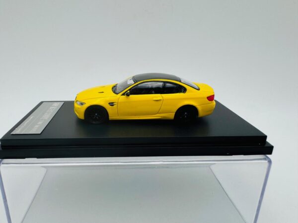 FINE MODEL 1:64 BMW M3 E92 RACING YELLOW - Image 2
