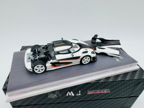 MJ 1:64 KOENIGSEGG ONE 1 - Imagen 5