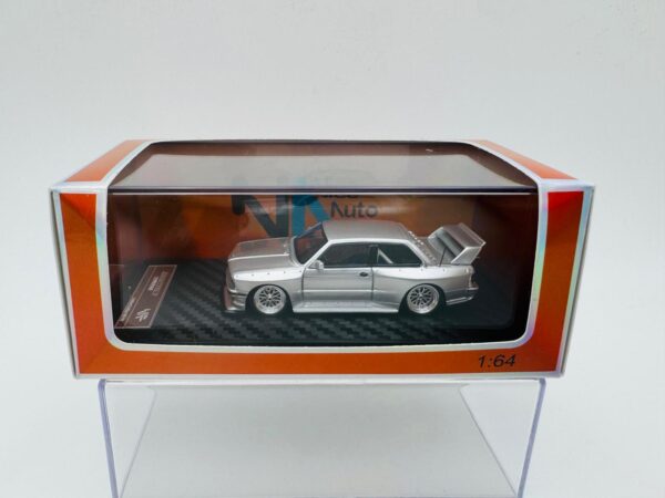 NICE AUTO 1:64 BMW E30 WIDE BODY SILVER