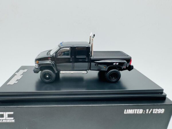 GOC 1:64 GMC TOPKICK C4500 OFF ROAD VERSION - Imagen 3