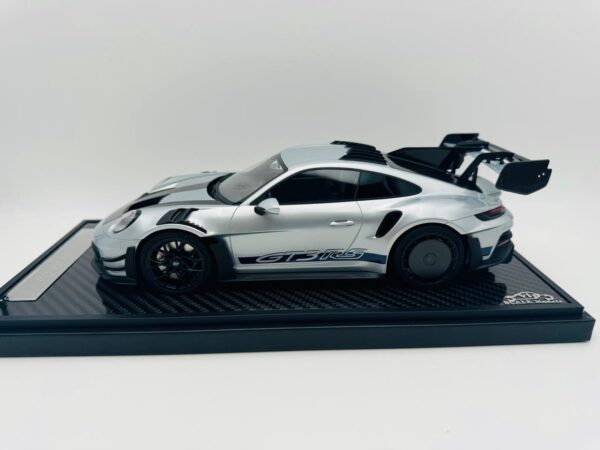 VIP SCALE 1:18 PORSCHE 911 GT3 RS MANTHEY RACING POLAR SILVER