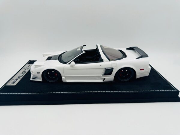 ERROR404 1:18 HONDA NSX TRA BY CHRIS CUT ILLUSIONARY WHITE 04/20