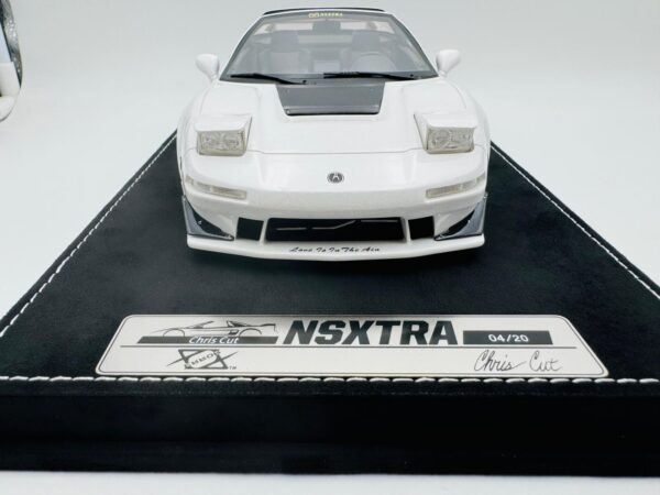 ERROR404 1:18 HONDA NSX TRA BY CHRIS CUT ILLUSIONARY WHITE 04/20 - Image 6