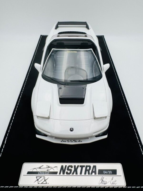 ERROR404 1:18 HONDA NSX TRA BY CHRIS CUT ILLUSIONARY WHITE 04/20 - Image 7