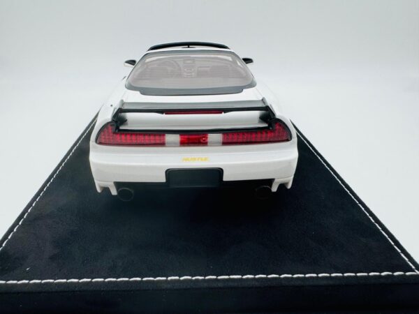 ERROR404 1:18 HONDA NSX TRA BY CHRIS CUT ILLUSIONARY WHITE 04/20 - Image 8