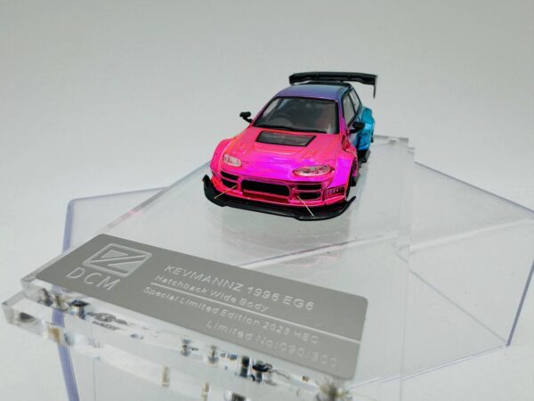 DCM 1:64 HONDA CIVIC EG6 KEVMANNZ WIDE BODY - Imagen 3