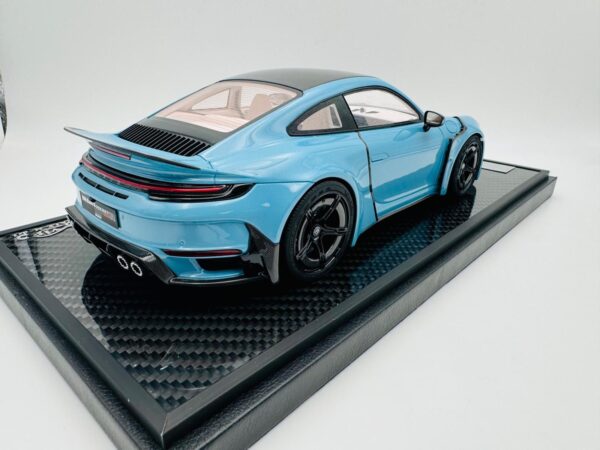 VIP 1:18 PORSCHE BRABUS ROCKET R 900 BLUE - Image 7