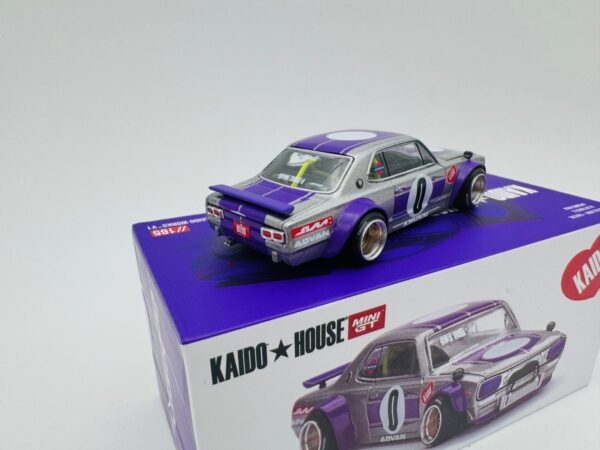 MINI GT 1:64 NISSAN SKYLINE 2000GTR KAIDO WORKS V1  165 NOVEDAD - Imagen 4