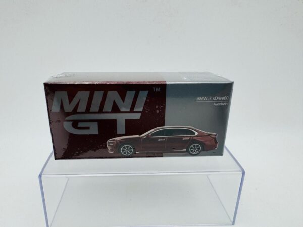 MINI GT 1:64 BMW I7 AVENTURIN