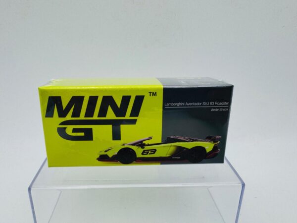 MINI GT 1:64 LAMBORGHINI AVENTADOR SVJ 63 ROADSTER