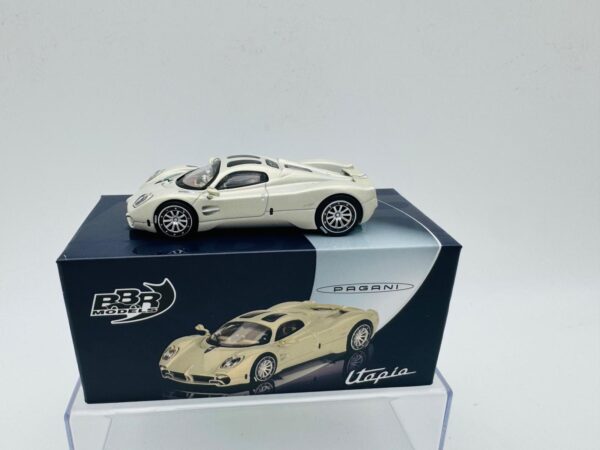 BBR 1:64 PAGANI UTOPIA PRESENTATION GRIGIO RINASCIMENTO