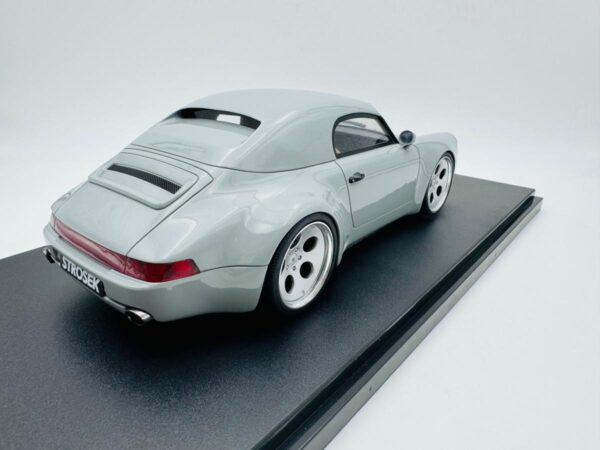 GT SPIRTIS 1:18 STROSEK MEGA 30 SPEEDSTER - Image 6