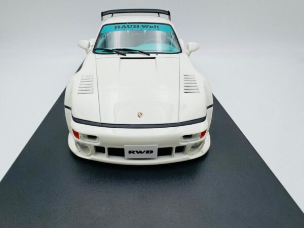 GT SPIRTIS 1:18 PORSCHE RWBA - Image 5