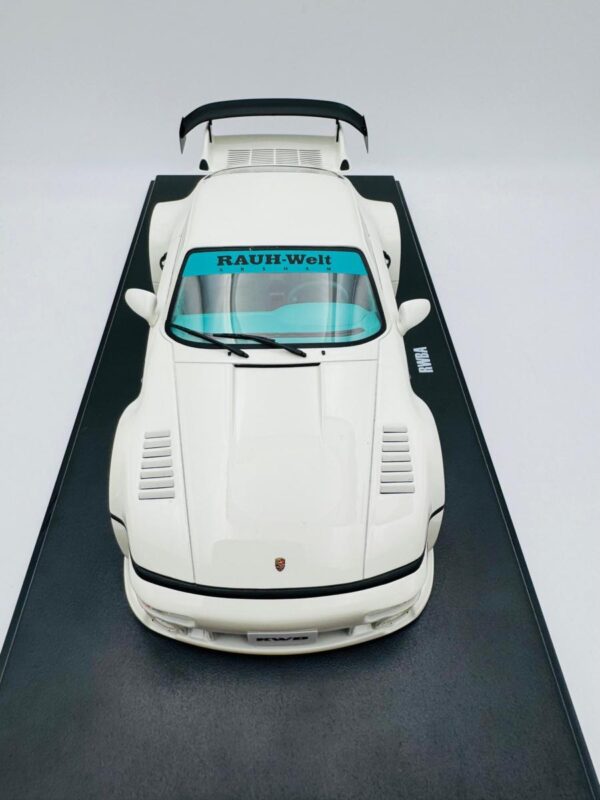 GT SPIRTIS 1:18 PORSCHE RWBA - Image 6