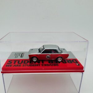 TARMAC WORKS 1:64 DATSUN 510 DANIEL WU