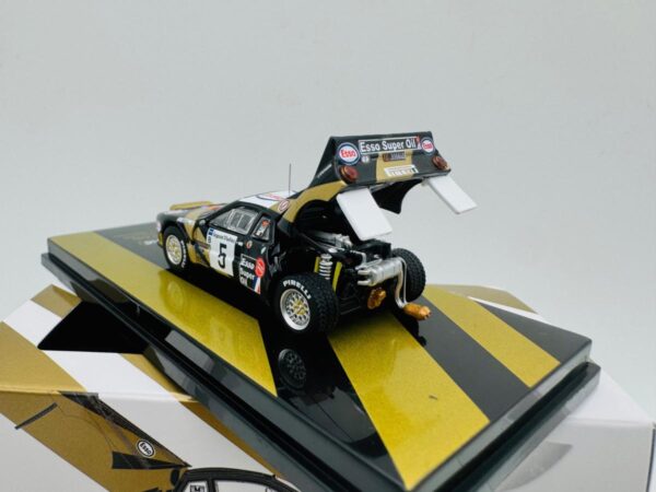 TARMAC WORKS 1:64 LANCIA 037 RALLY CATALUÑA 1985 - Imagen 7