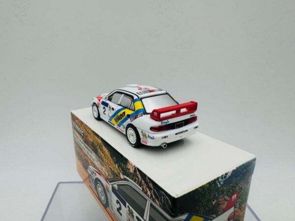 TARMAC WORKS 1:64 MITSUBISHI LANCER EVO III HK-BEIJING RALLY 1995 WINNER - Imagen 3
