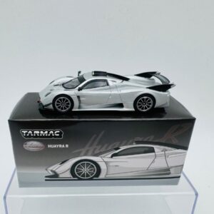TARMAC WORKS 1:64 PAGANI HUAYRA R SATIN SILVER