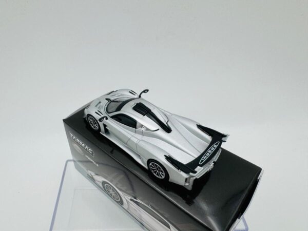 TARMAC WORKS 1:64 PAGANI HUAYRA R SATIN SILVER - Imagen 4