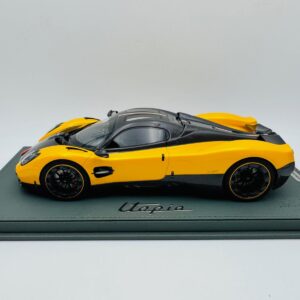 BBR 1:18 PAGANI UTOPIA GIALLO GINEVRA