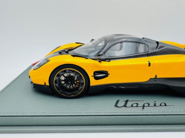 BBR 1:18 PAGANI UTOPIA GIALLO GINEVRA - Imagen 3