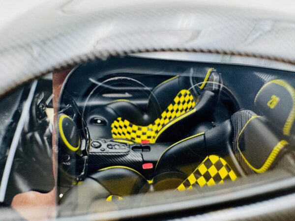 BBR 1:18 PAGANI UTOPIA GIALLO GINEVRA - Imagen 5