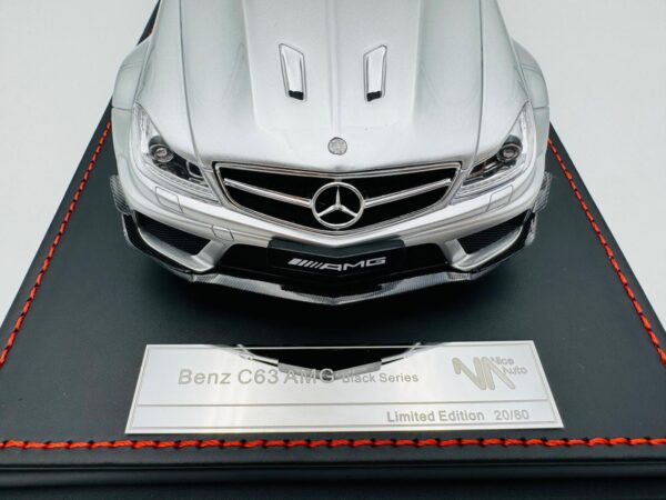 NICE AUTO 1:18 MERCEDES BENZ C63 AMG BLACK SERIES SILVER - Imagen 7