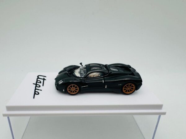 CM MODEL 1:64 PAGANI UTOPIA FULLCARBON - Imagen 2