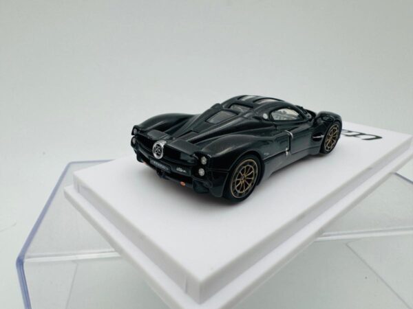CM MODEL 1:64 PAGANI UTOPIA FULLCARBON - Imagen 3