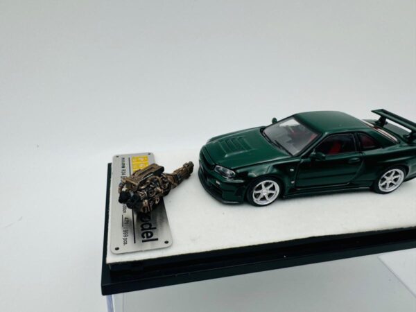 PGM 1:64 NISSAN GTR R34 Z-TUNE BRITISH GREEN – Image 4