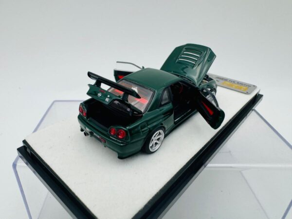 PGM 1:64 NISSAN GTR R34 Z-TUNE BRITISH GREEN – Image 11