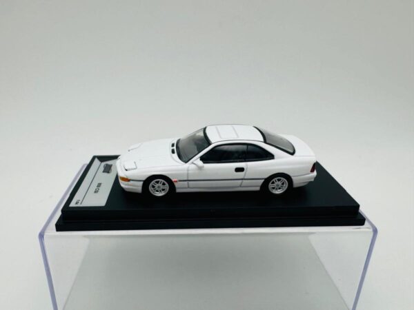 SHADOW 1:64 BMW 850 CSI WHITE