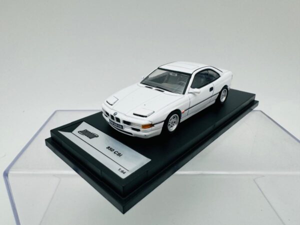 SHADOW 1:64 BMW 850 CSI WHITE - Image 2