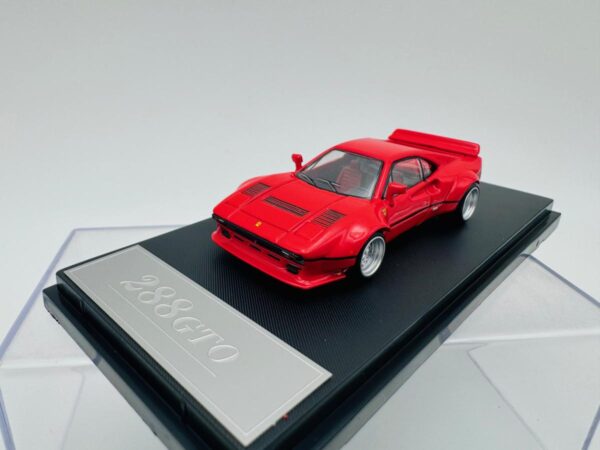 HONE MODEL 1:64 FERRARI 288 GTO WIDE BODY RED - Imagen 3