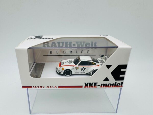 XKE 1:64 PORSCHE RWB 993 41